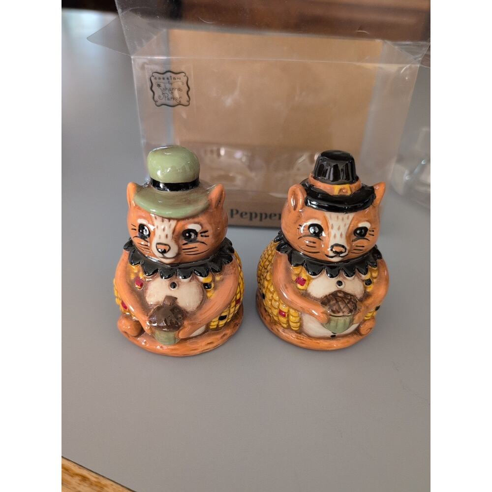 NEW Johanna Parker Salt and Pepper Shakers Open‎ Box Fall Decor Cottage Core - Picture 2 of 6